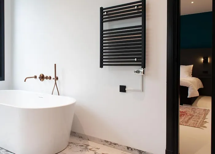 Hotel Boutique De Salon 4*